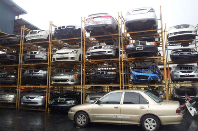 Gov’t should relook at Cash for Clunkers scheme to help dispose old cars, says PJ MP Lee Chean Chung