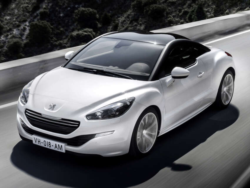 Peugeot RCZ facelift: first photos, attending Paris 130701