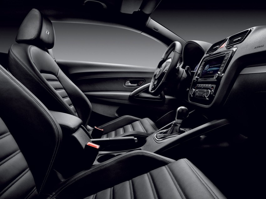 Volkswagen Scirocco R: 255 PS, 330 Nm, RM281k 100549