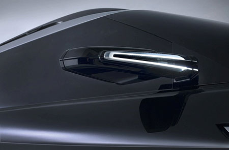 Land Rover LRX Hybrid Concept