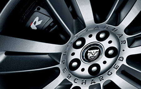 Jaguar XF-R