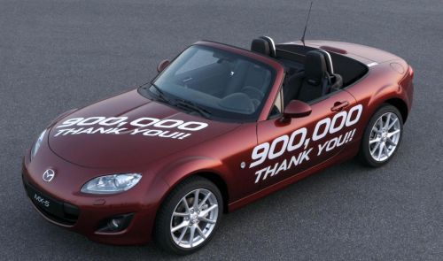 Mazda celebrates another MX-5 milestone – 900,000 built