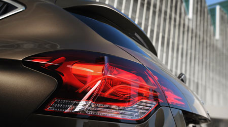 Citroen DS4 unveiled prior to Paris 2010 debut