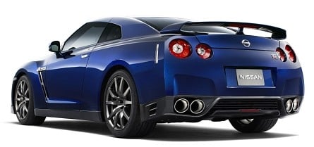 nissan gt-r 2